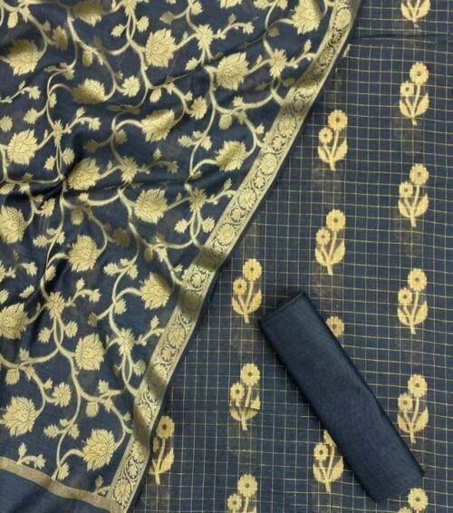 Kamali2 - Banarasi silk suit - Image 4