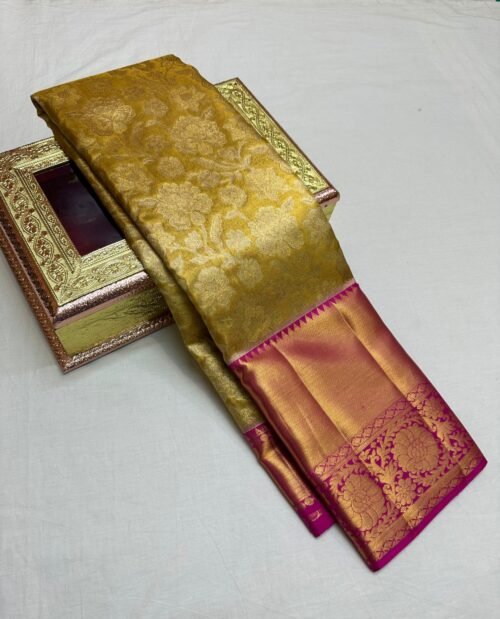 Sitara - Golden kanchi silk